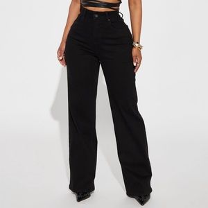 FASHION NOVA Straight Leg Jeans
